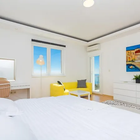 Luxury Vista With Pool And Sea View * أوباتيا