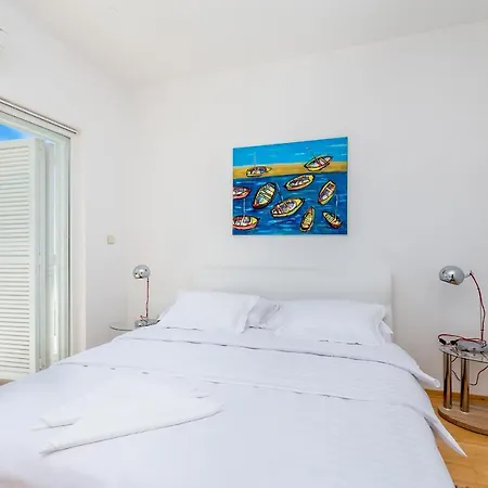 Luxury Vista With Pool And Sea View * أوباتيا