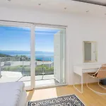 Luxury Vista With Pool And Sea View *