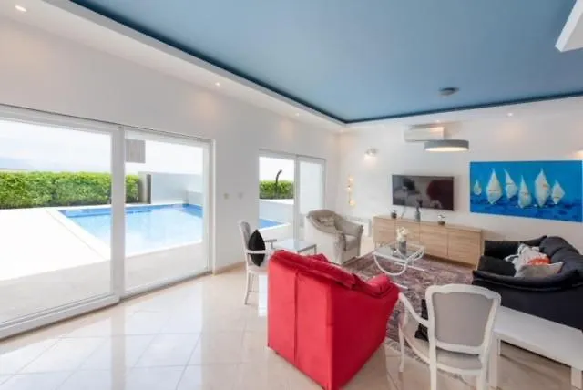 Вилла Luxury Vista With Pool And Sea View *